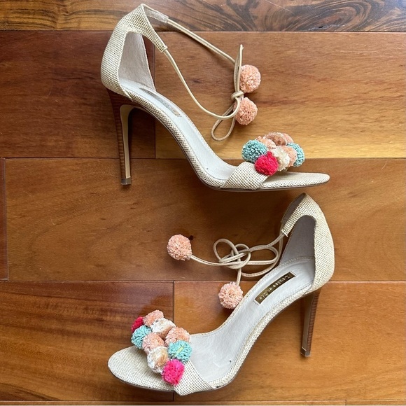 Louise eat Cie Pom Pom Heels - Picture 1 of 7